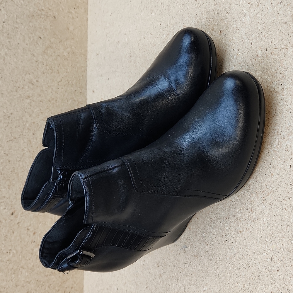 Clarks Camryn Rose Ankle Heal Boots Black Size 9.5M